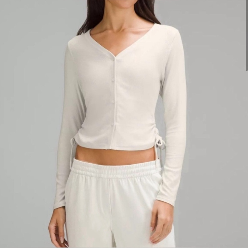 Lululemon Side Cinch Cardigan in Bone, size 6